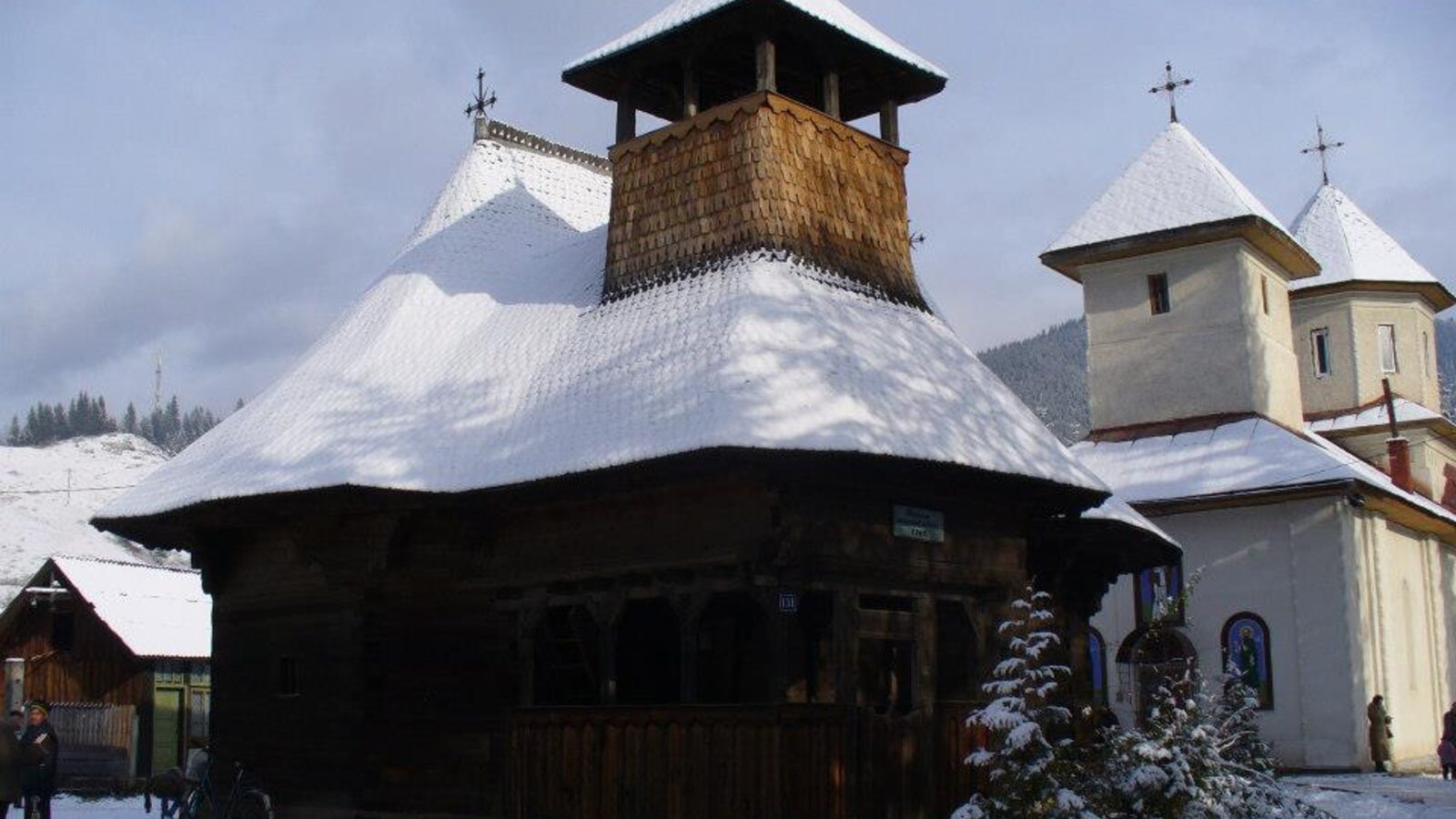 Broșteni — fotografie panorama / centru oraș (Suceava, Moldova)