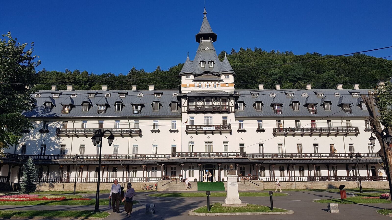 Călimănești — fotografie panorama / centru oraș (Vâlcea, Oltenia)